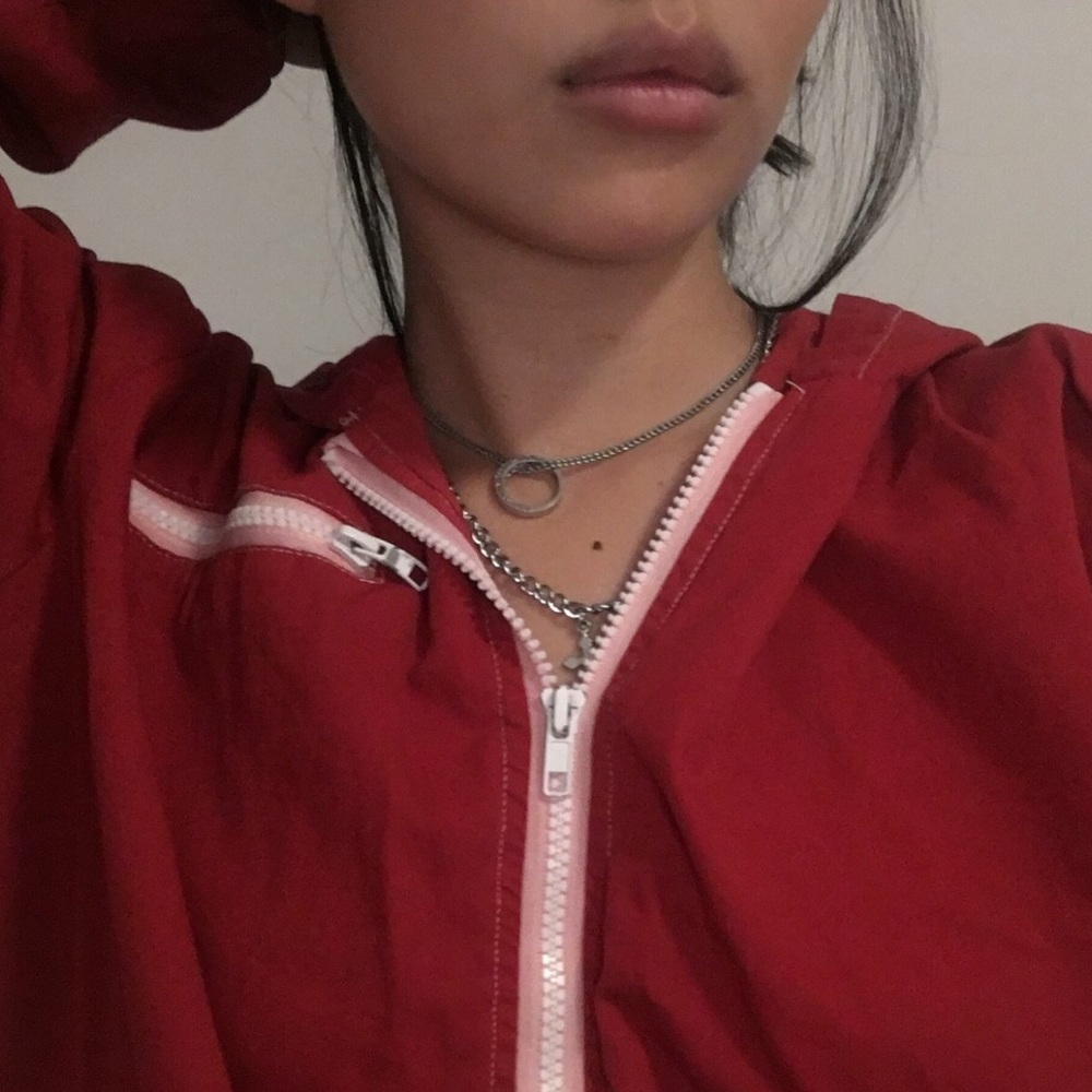 Red jacket - Picture 4 of 6